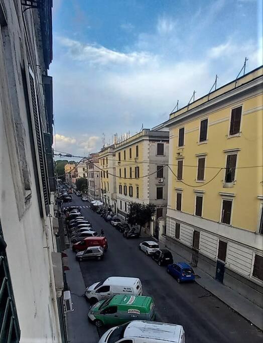 Cozy Flat In Testaccio Рим Екстериор снимка